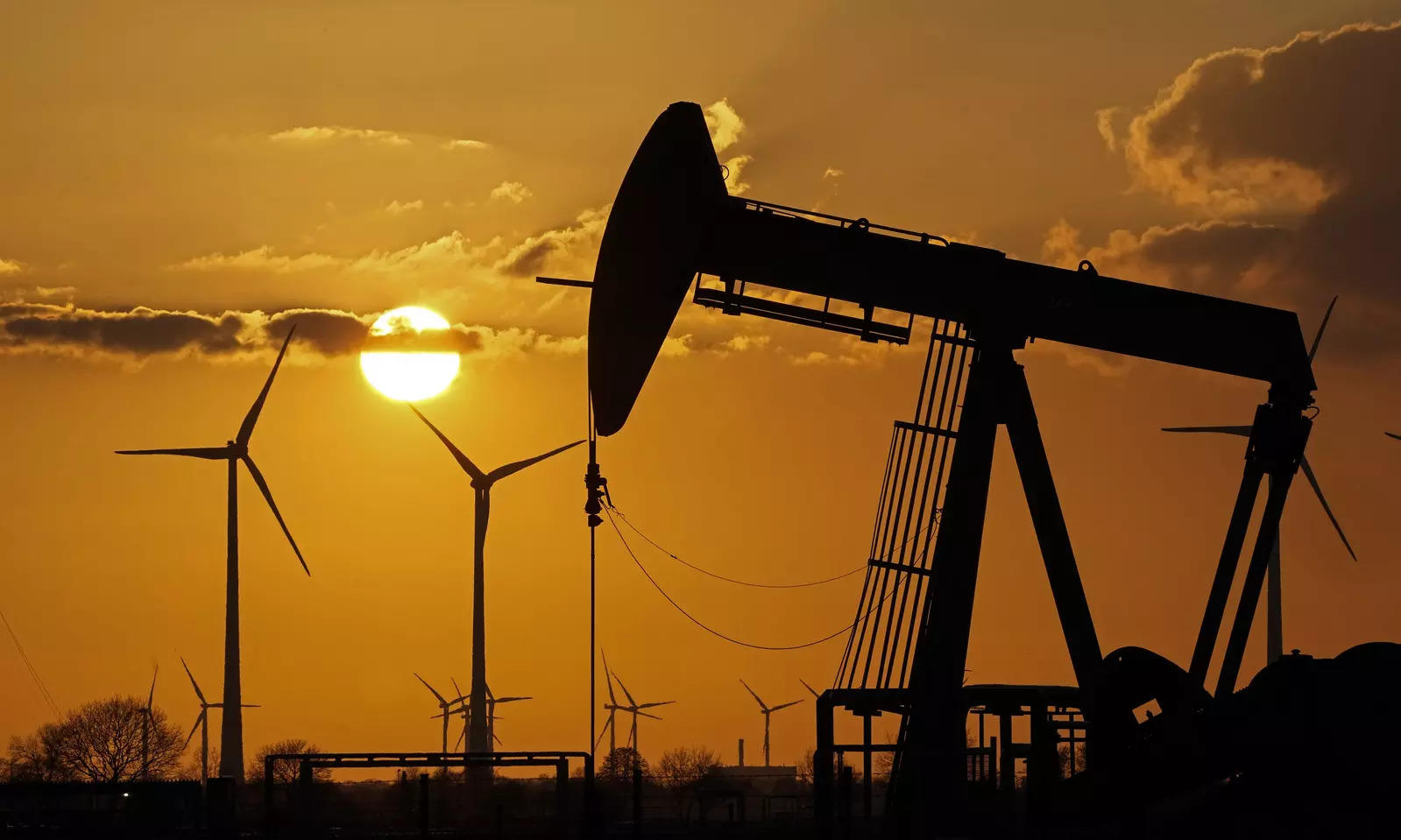 Oil production in sub-Saharan Africa drops 3.7 percent this year