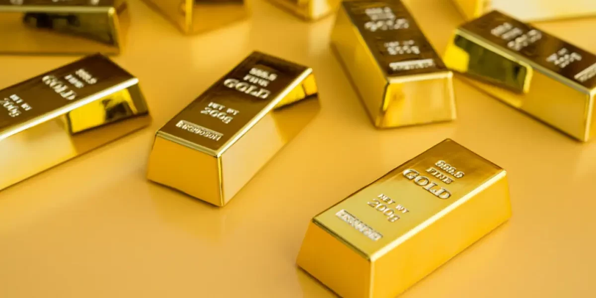 Gold prices drop in Dubai on more rate hikes expectations