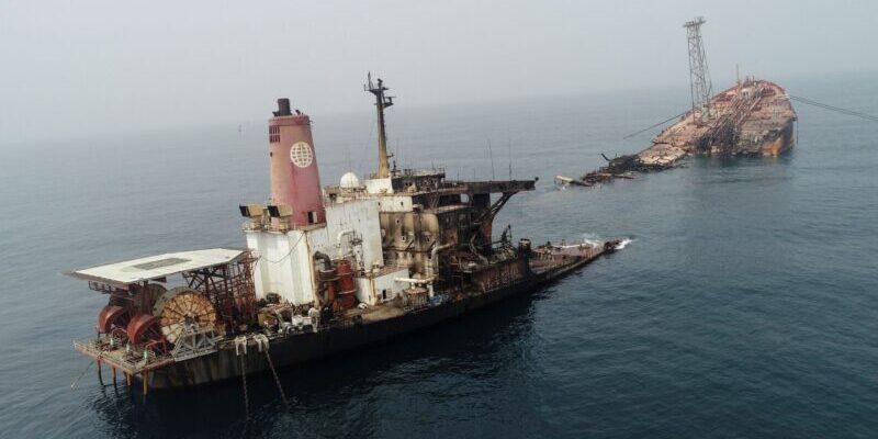 Nigerian Army Attacks Crude Oil Boat Bound for Open Seas