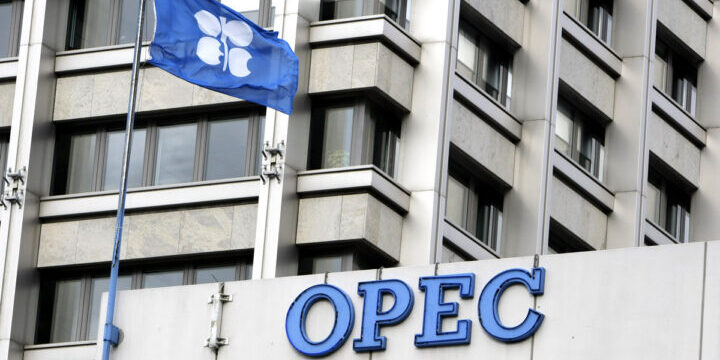 Angola Decides to Exit OPEC Amid Oil Production Constraints