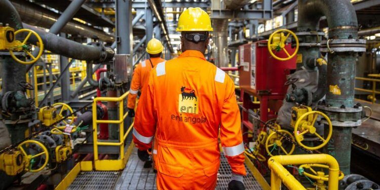 Angola’s Oil and Gas Sector Set to Attract USD 71 Billion in Investments