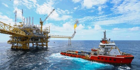 Helix Energy Secures Deepwater Well Intervention Contract with Esso Nigeria