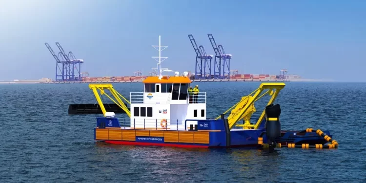 First hydrogen-fuelled tug vessel, locomotives planned for Namibia