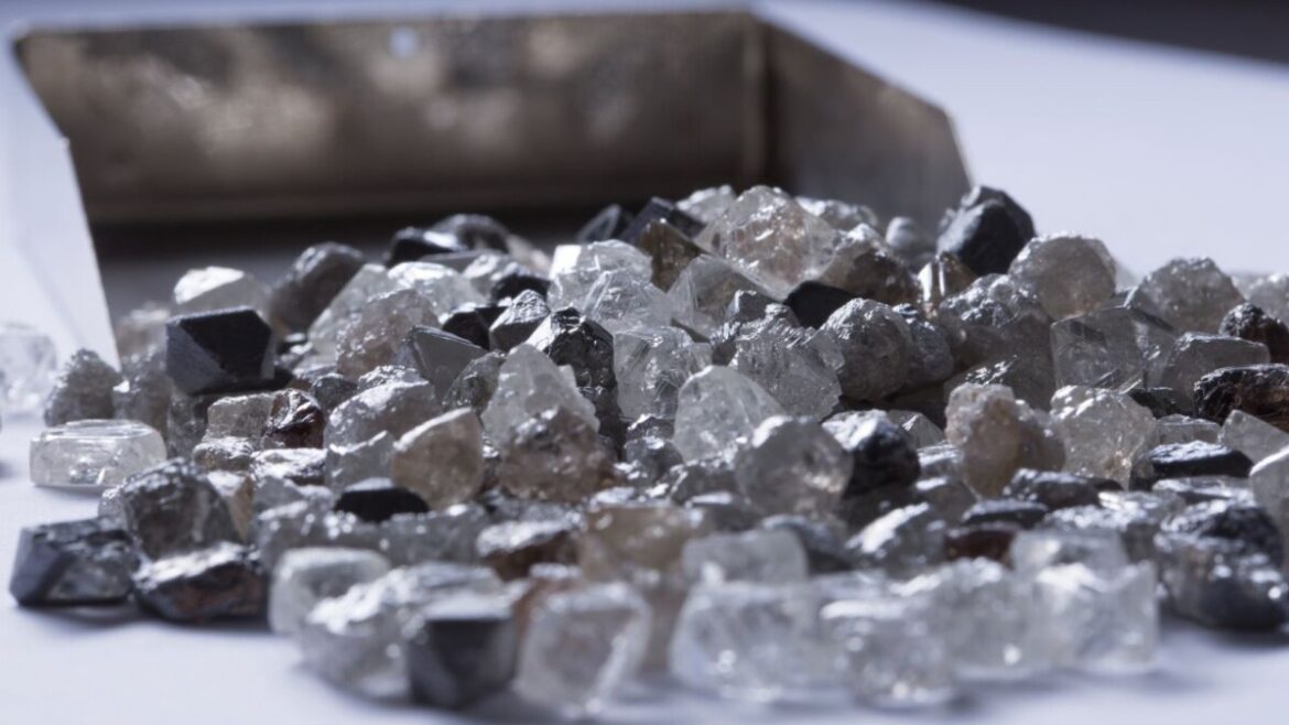 Botswana to Cut Spending Amid Diamond Revenue Decline