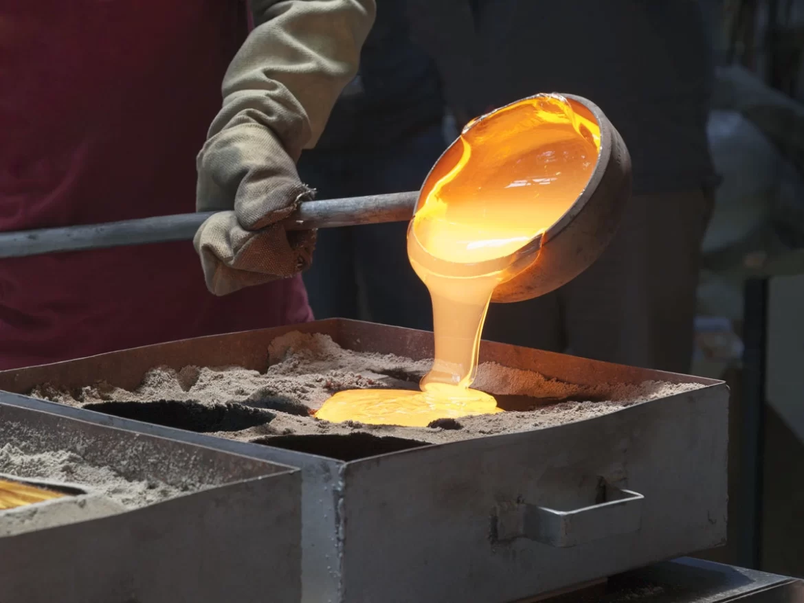 Ghana Unveils first Gold Refinery to curb Smugglind and add Value