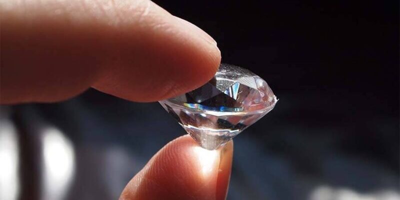 Angola Expands Diamond Industry with Eight New Cutting Factories in Five Years