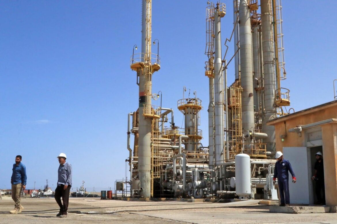 Libya Begins Partial Shutdown of Its Largest Oil Field