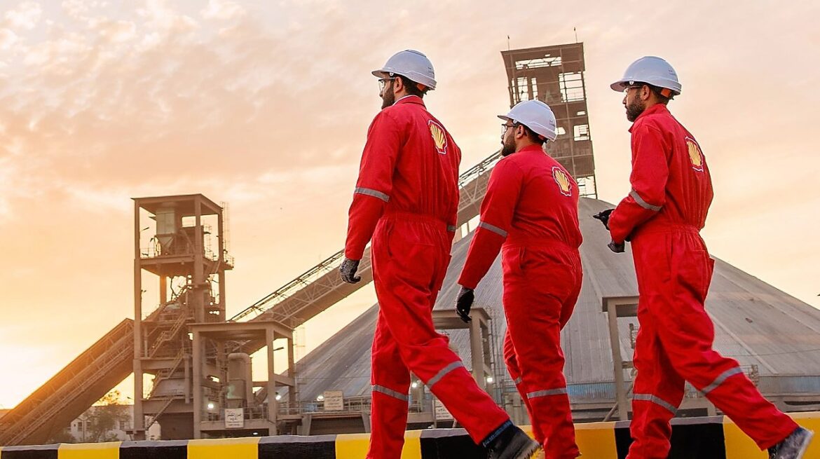 Angola’s Oil Production Falls Below 1 Million Barrels Amid Revenue Pressure