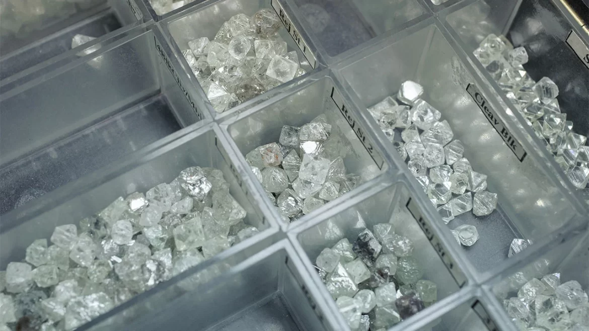 US Extends Import Deadline for “Grandfathered” Russian Diamonds by One Year