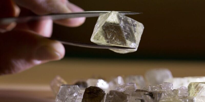 Angola’s Polished Diamond Exports Surge in 2025 Despite Global Price Pressures