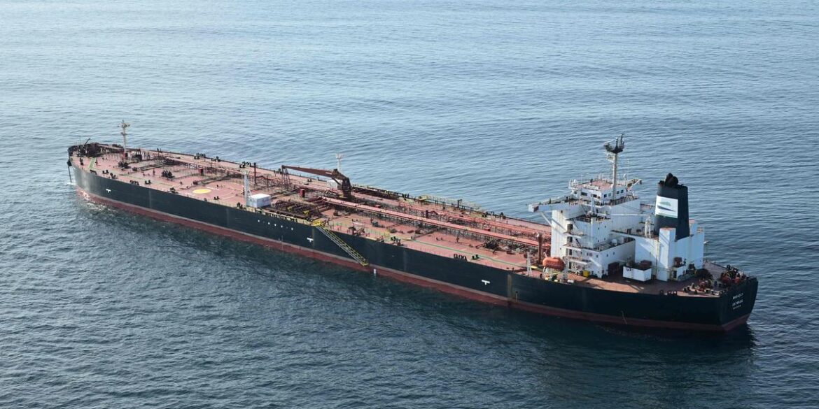 Sonangol Oil Tanker Damaged by Explosion Near Iraqi Port
